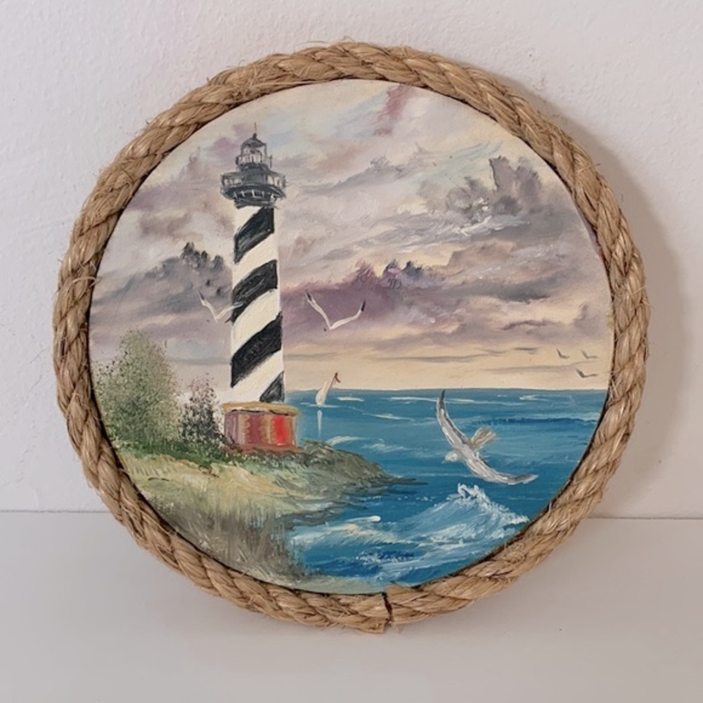 Hand Painted Artist Signed Lighthouse Cape Hatteras NC Round Rope Wall Hanging